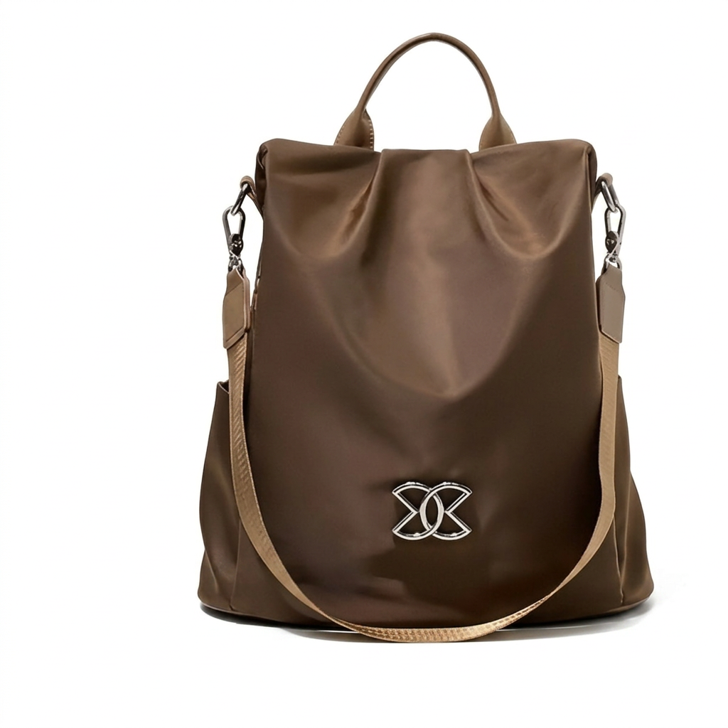 Mochila antirroubo castanha em fundo branco